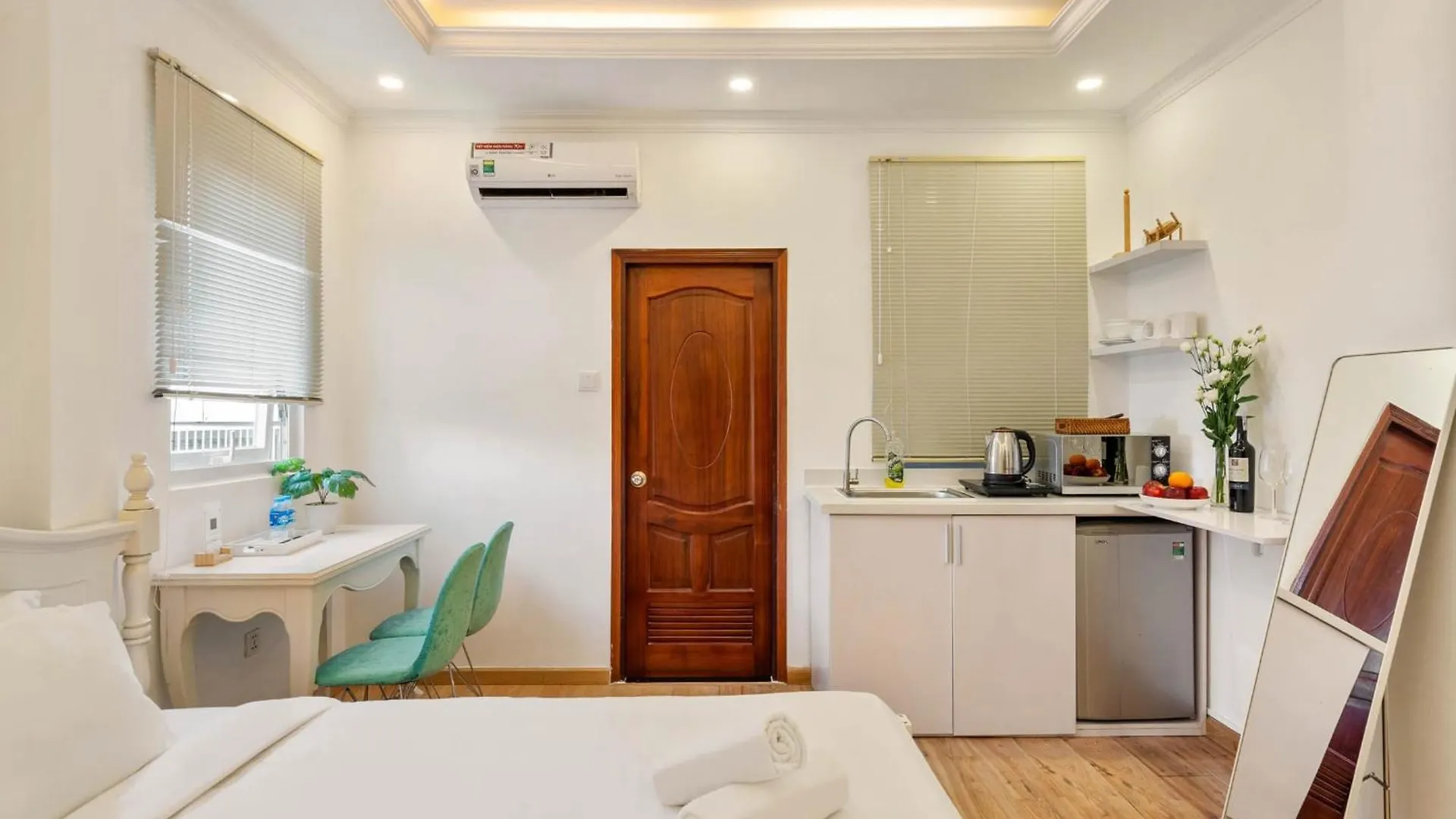 Bed & Breakfast Lovely Studio In Center D1 Near Markets Ho Chi Minh City