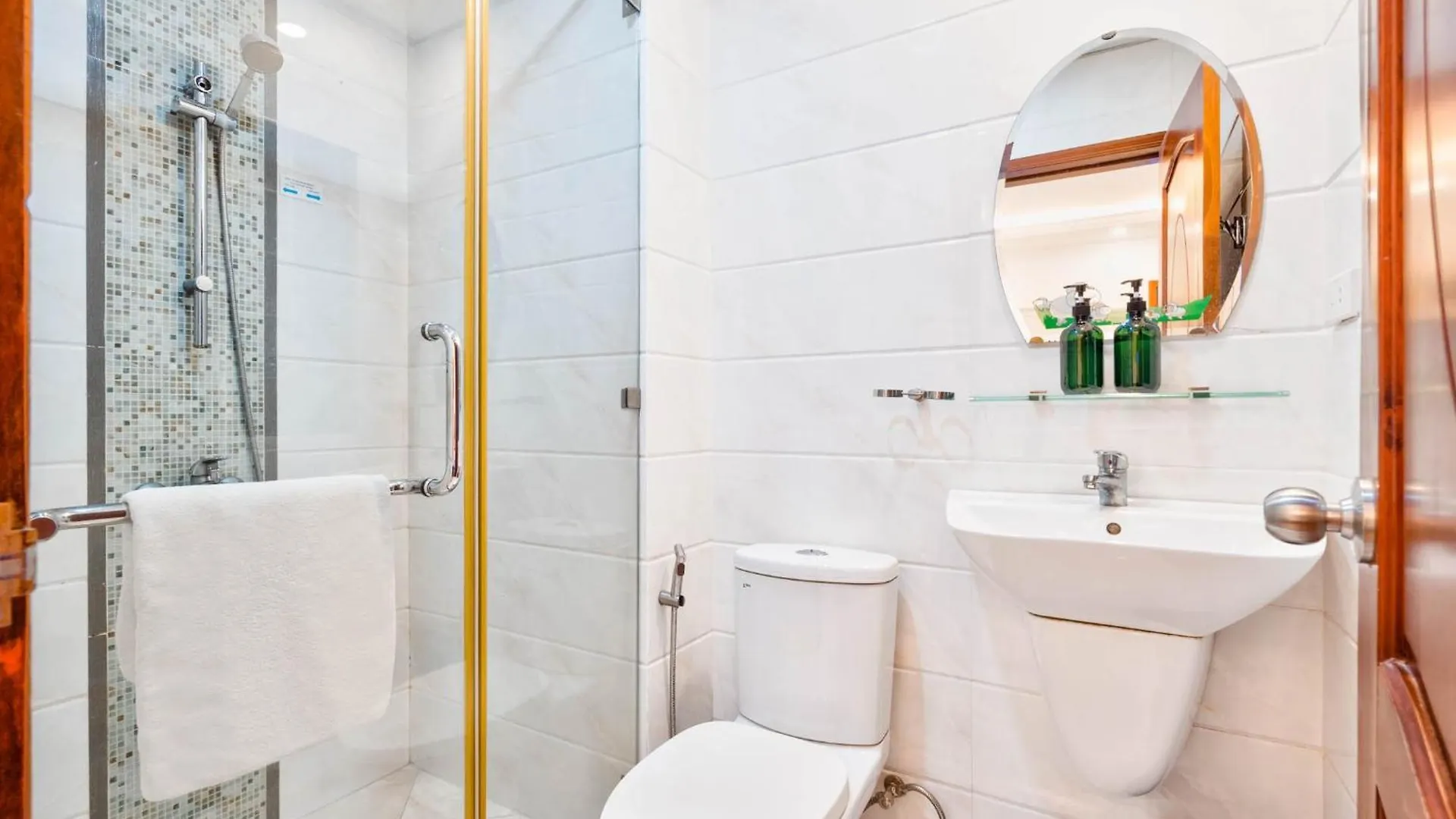 Bed & Breakfast Lovely Studio In Center D1 Near Markets Ho Chi Minh City